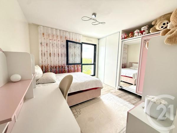 Maison à vendre  7 pièces - 151,69 m 2   ST HERBLAIN  - 44