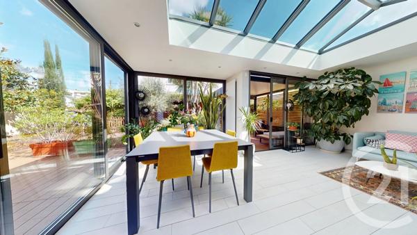 Maison à vendre  7 pièces - 151,69 m 2   ST HERBLAIN  - 44