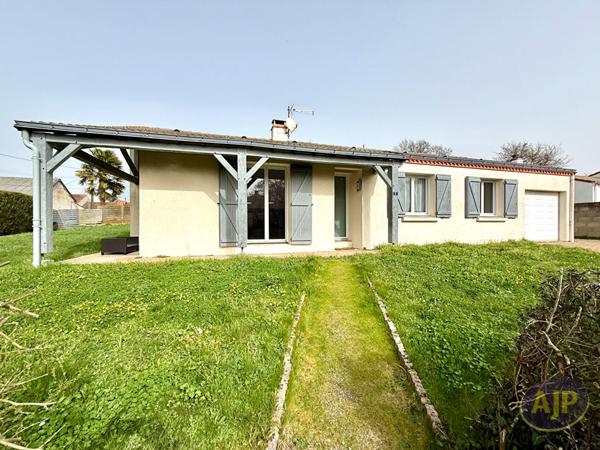Vente maison Brains : 358 870 € - AJP Immobilier Sainte-Pazanne