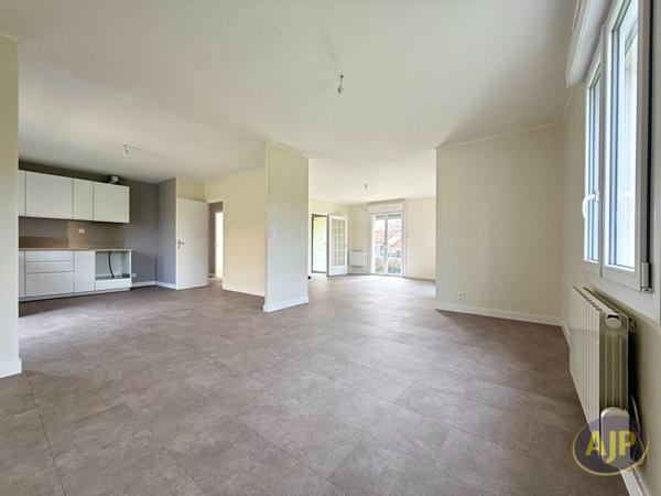 Vente maison Brains : 358 870 € - AJP Immobilier Sainte-Pazanne