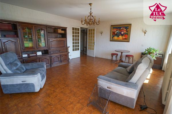 T4 91 m² dernier étage CENTRE VILLE Chambéry (73000)