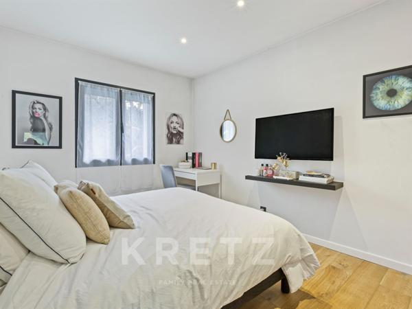 Est-Repentance-Les Trois Bon Dieux