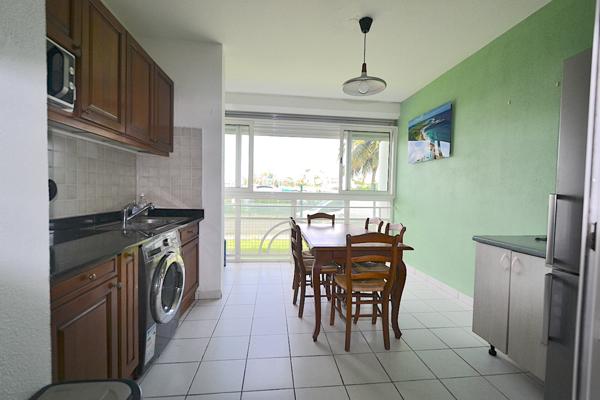 Gosier (97190) T2 beaux volumes meublé bas du fort