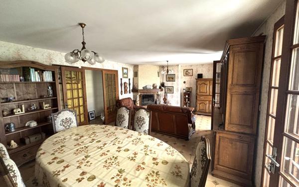 Maison à vendre    6 pièces • 161 m2 Meaux