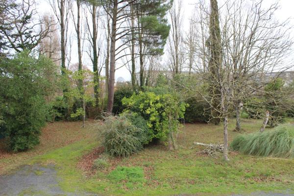 Terrain à vendre de 852m²à CHOLET (49)