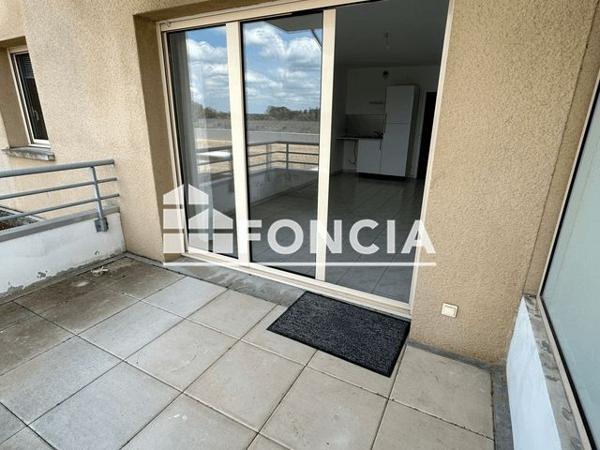 Location Studio 30.4 m² - ESPACE BROSSOLETTE 2 Laon 02000