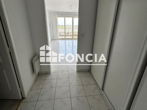 Location Studio 30.4 m² - ESPACE BROSSOLETTE 2 Laon 02000