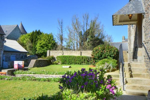 Maison à 900 m  des commodités