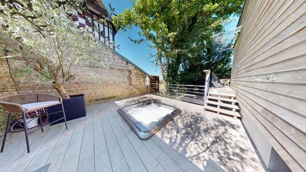 Maison d'exception CAEN 7 pièce(s)