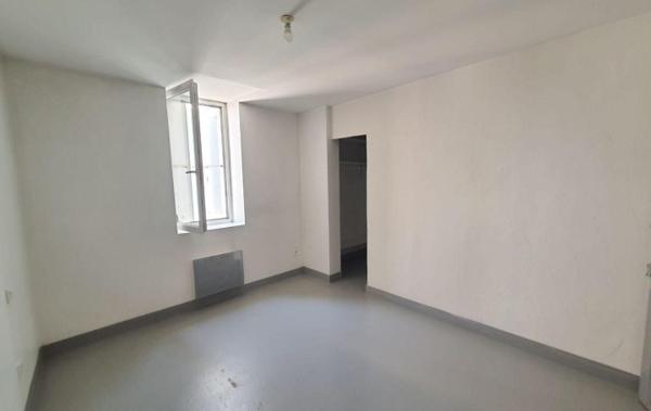 Vente Maison De ville à rafraîchir Port-la-nouvelle   