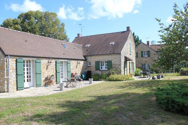 Maison La Celle Les Bordes 6 pièces, 196m2