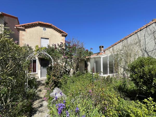 Maison 6 pièce(s) 3 chambre(s) 104 m²