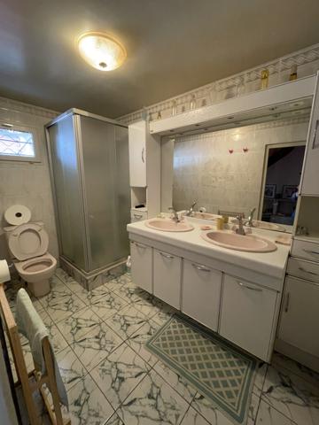 Maison 6 pièce(s) 3 chambre(s) 104 m²