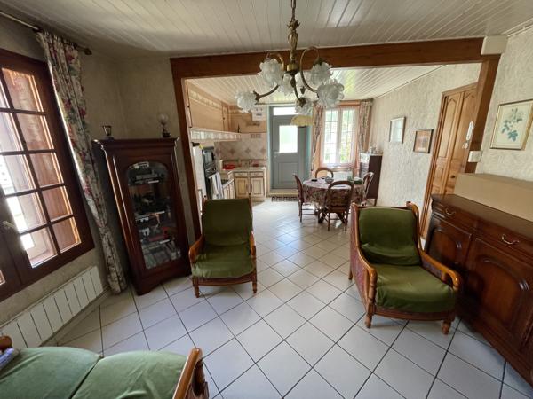 Maison 6 pièce(s) 3 chambre(s) 104 m²