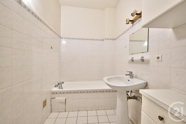 Appartement F2 à vendre  2 pièces - 69,70 m2 NICE - 06