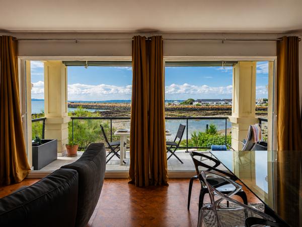 Exclusivité Pointe Du Bec à Pornichet, Bel appartement face à la mer