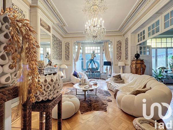 Maison à vendre 10 pièces 280 m² Valenciennes