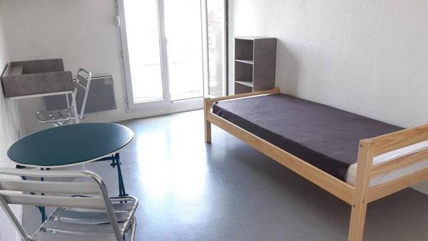 Appartement 1 pièce                                        - 38100 Grenoble Réf : 5309