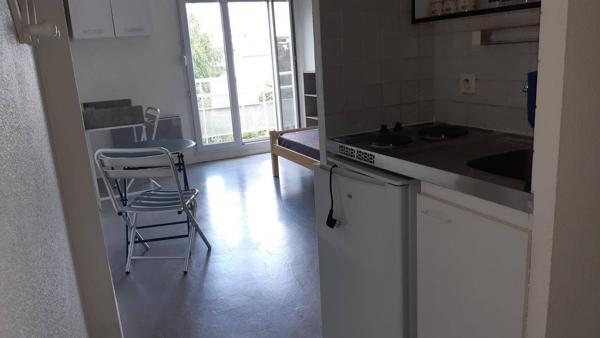 Appartement 1 pièce                                        - 38100 Grenoble Réf : 5309