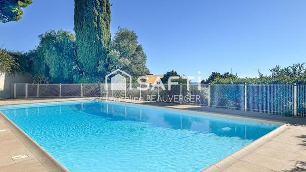 Résidence sécurisée avec piscine