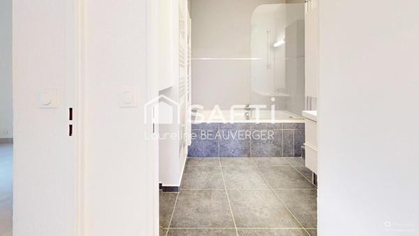 Résidence sécurisée avec piscine