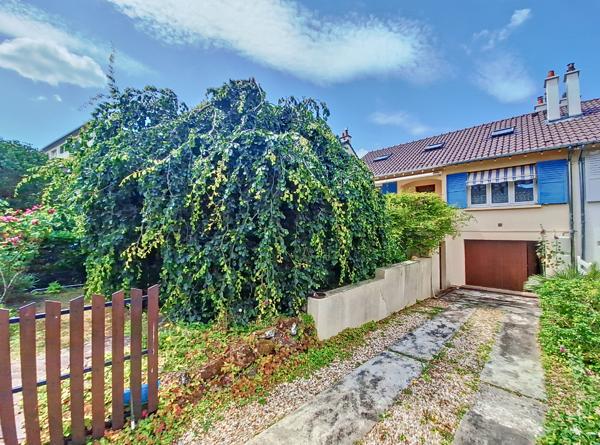 Maison Rambouillet 4 pièce(s) 94 m2 proche écoles et centre-ville