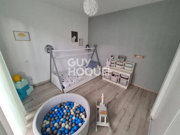 Maison contemporaine de 140 m² avec piscine