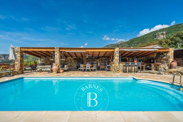 Patrimonio, Villa 3 Chambres -  261 m² à vendre