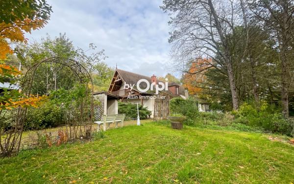 Maison à vendre    6 pièces • 206,10 m2 Montluçon