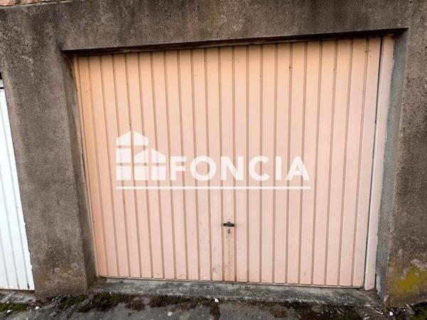 Location Parking 8 m² - 11 RUE DE BELLEVUE Dijon 21000