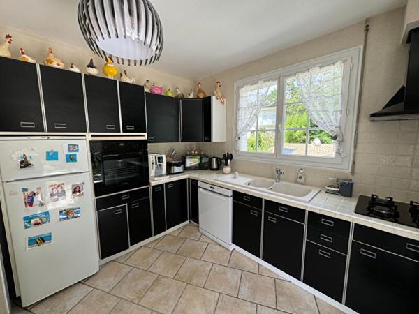 Maison 8 pièce(s) 4 chambre(s) 192 m²