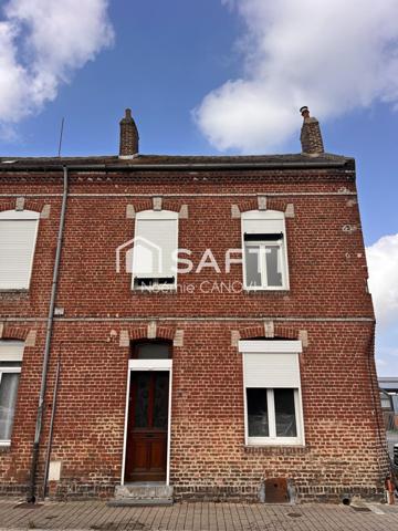 Maison semi-individuelle à rénover – 85 m² avec jardin