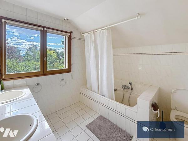 MAISON À VENDRE PREVESSIN MOENS