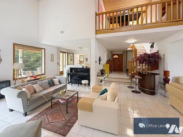 MAISON À VENDRE PREVESSIN MOENS