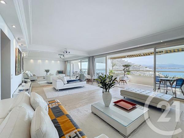 Appartement F4 à vendre  4 pièces - 95,55 m2 VILLENEUVE LOUBET - 06