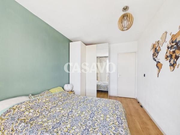 Vente Appartement 4 pièces de 77m² - 69100 Villeurbanne