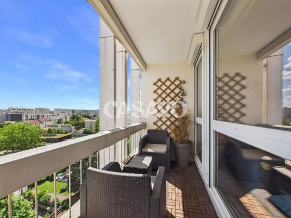 Vente Appartement 4 pièces de 77m² - 69100 Villeurbanne