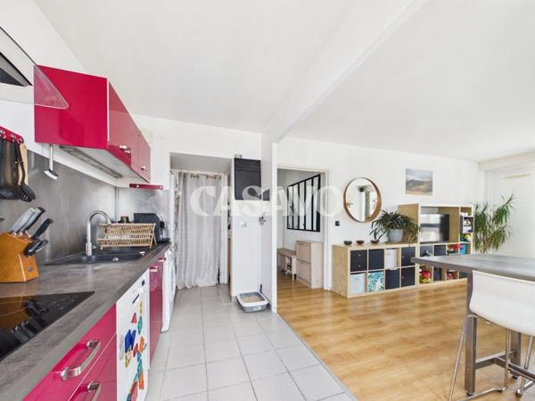Vente Appartement 4 pièces de 77m² - 69100 Villeurbanne