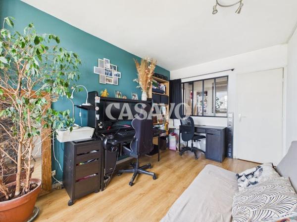Vente Appartement 4 pièces de 77m² - 69100 Villeurbanne