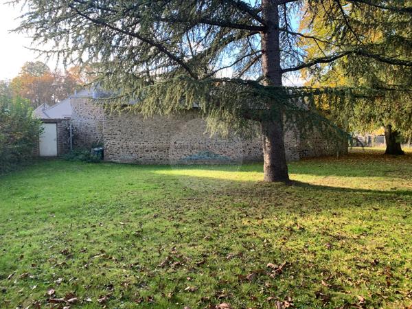 Vente d'un ensemble immobilier à diviser à cloyes les trois rivières.