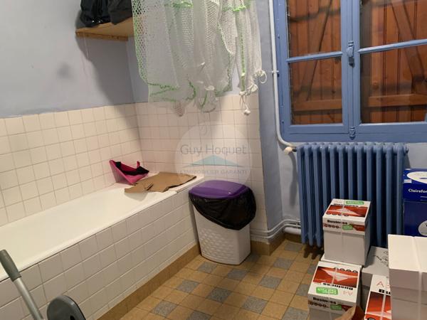 Vente d'un ensemble immobilier à diviser à cloyes les trois rivières.