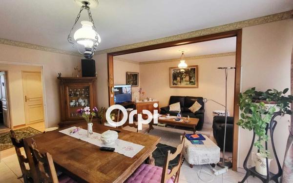 Appartement à vendre    5 pièces • 100,04 m2 Melun