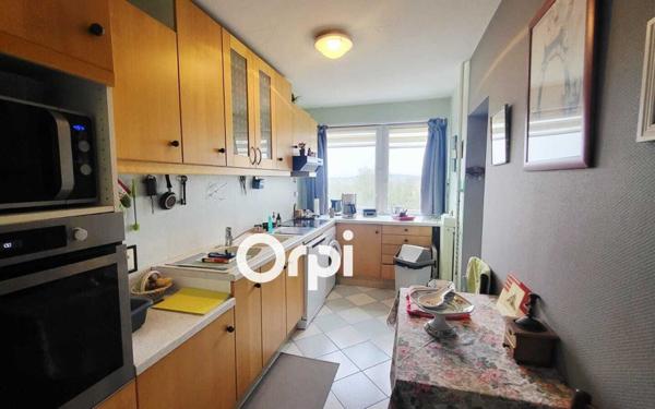 Appartement à vendre    5 pièces • 100,04 m2 Melun