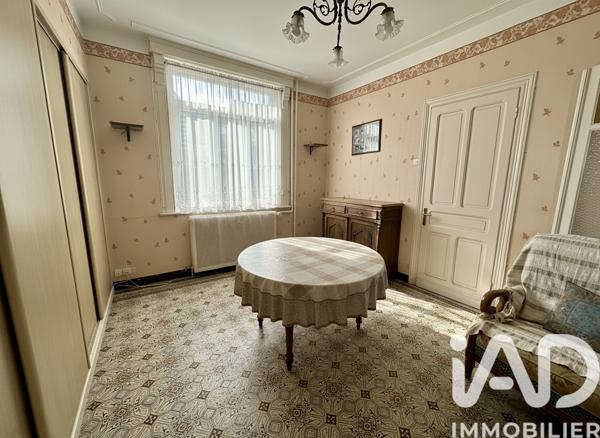 Maison à vendre 7 pièces 210 m² Isbergues