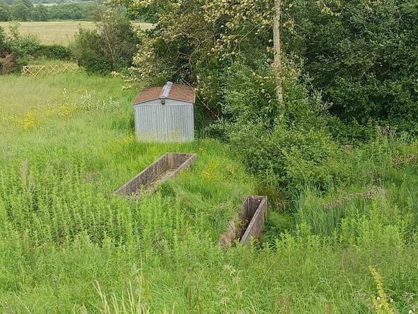 2 ETANGS AU MILIEU DE LA VERDURE