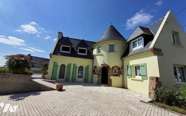 Maison 7 pièces CARHAIX-PLOUGUER