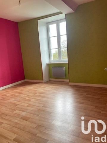 Maison traditionnelle 4 pièces de 121 m² à Pont-Farcy (14380)