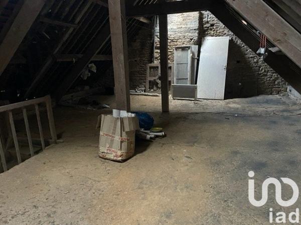 Maison traditionnelle 4 pièces de 121 m² à Pont-Farcy (14380)