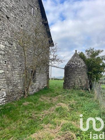Maison traditionnelle 4 pièces de 121 m² à Pont-Farcy (14380)