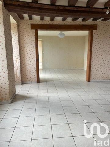 Maison traditionnelle 4 pièces de 121 m² à Pont-Farcy (14380)